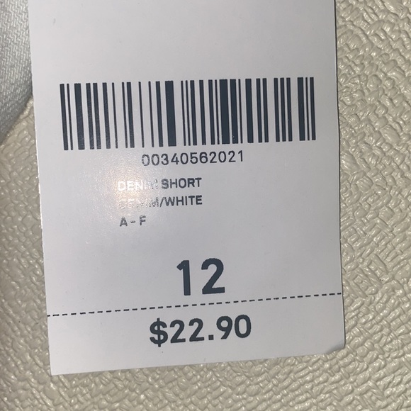 Forever 21+ size 12 striped denim shorts - Picture 7 of 8